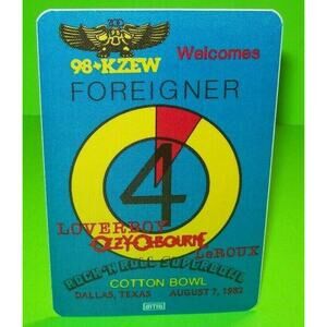 Ozzy Osbourne Foreigner Loverboy SUPERBOWL Backstage Pass Original Otto 1982 NOS